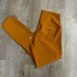 Alo Yoga Leggings